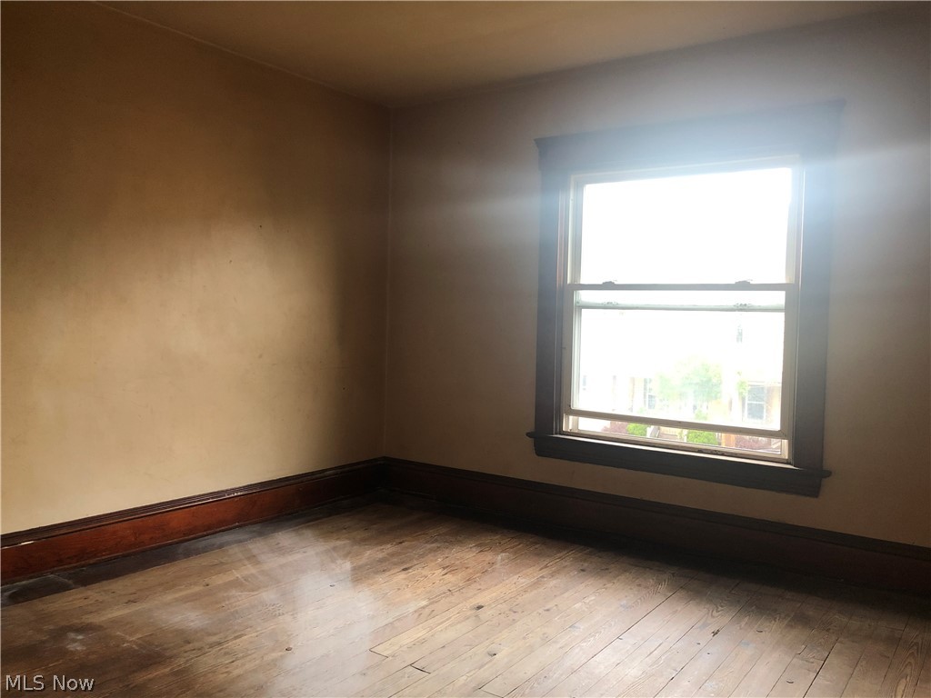 F W Sears - Residential