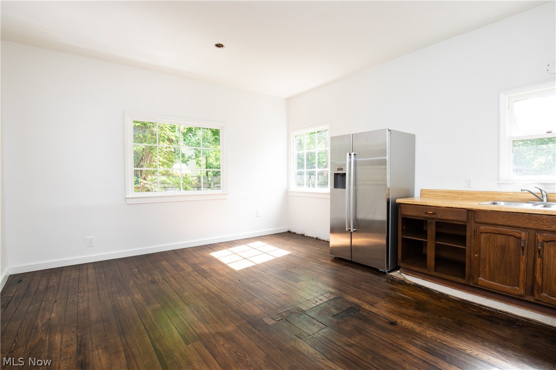 Thompson & Webster Sub - Residential Income