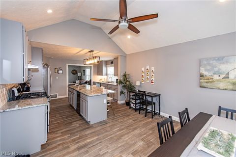 Tiny photo for 388 Crestwood Avenue, Wadsworth, OH 44281 (MLS # 5188112)