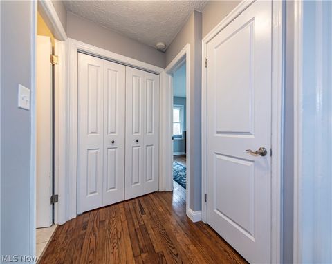 Tiny photo for 388 Crestwood Avenue, Wadsworth, OH 44281 (MLS # 5188112)