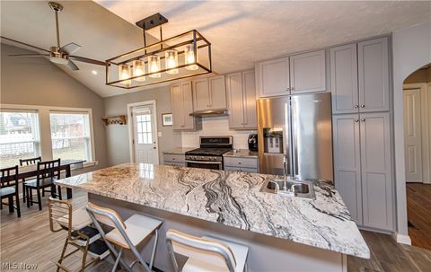 Tiny photo for 388 Crestwood Avenue, Wadsworth, OH 44281 (MLS # 5188112)