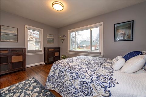 Tiny photo for 388 Crestwood Avenue, Wadsworth, OH 44281 (MLS # 5188112)