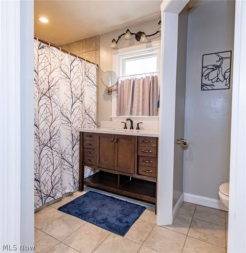 Tiny photo for 388 Crestwood Avenue, Wadsworth, OH 44281 (MLS # 5188112)