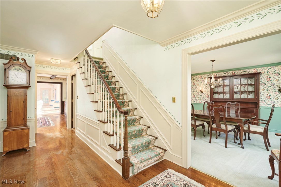 511 W Fairlawn Boulevard