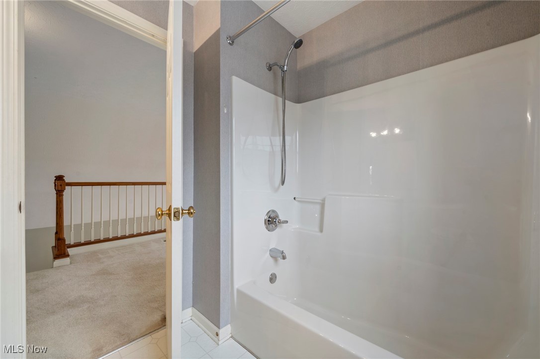6510 Grove Lane #52, Parma, Ohio image 28