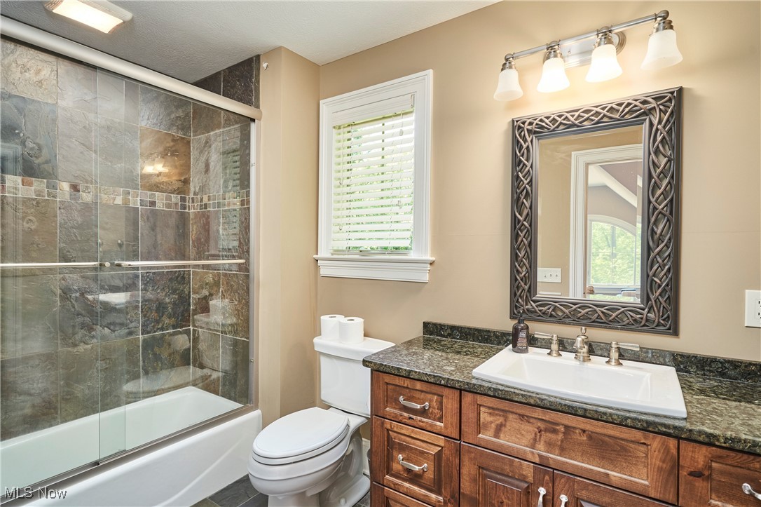 Richfield, Ohio 44286, United States, 6 Bedrooms Bedrooms, ,6 BathroomsBathrooms,Residential,Active,151323