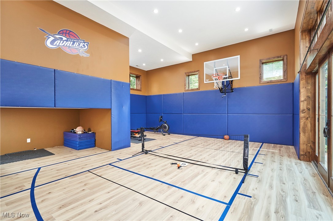 Richfield, Ohio 44286, United States, 6 Bedrooms Bedrooms, ,6 BathroomsBathrooms,Residential,Active,151323