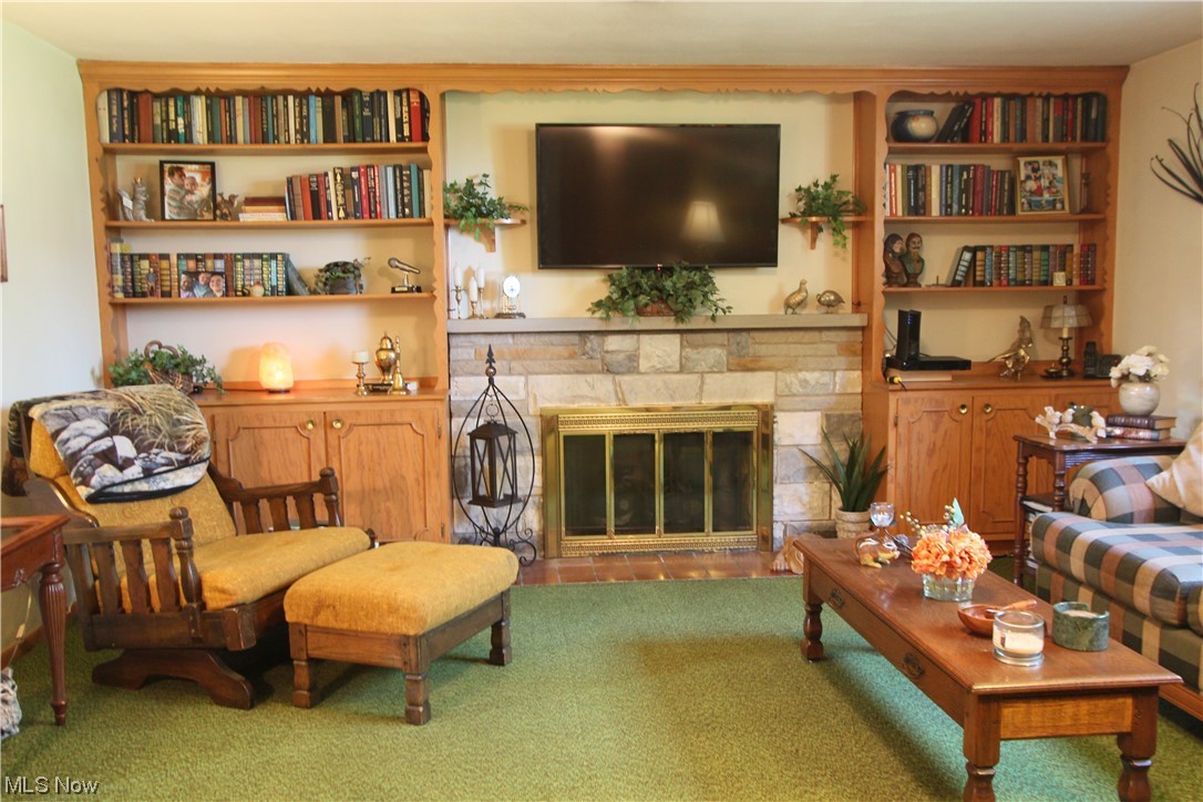 Sunny Acres 04 - Residential