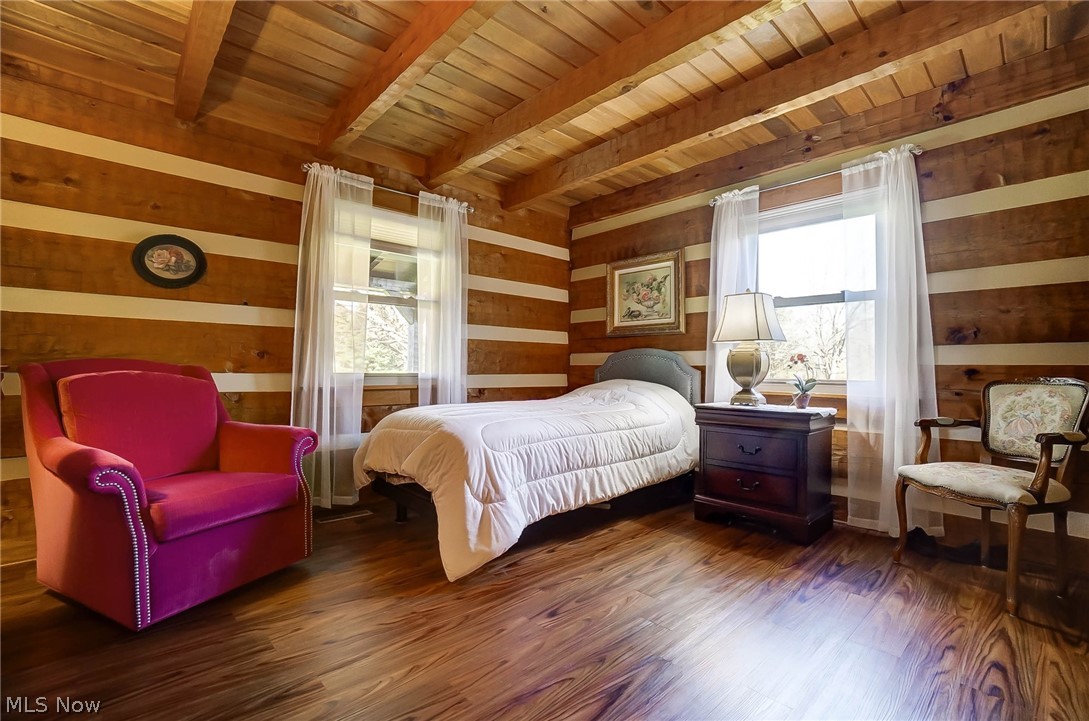 Mcguires Land - Residential