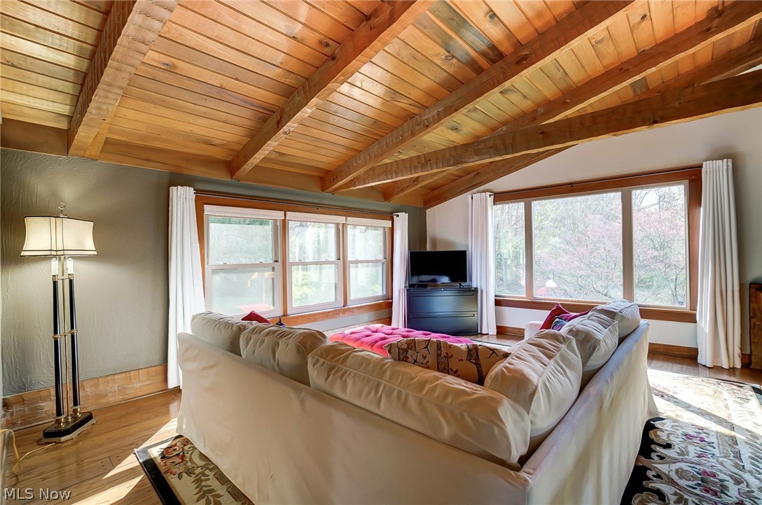 Mcguires Land - Residential