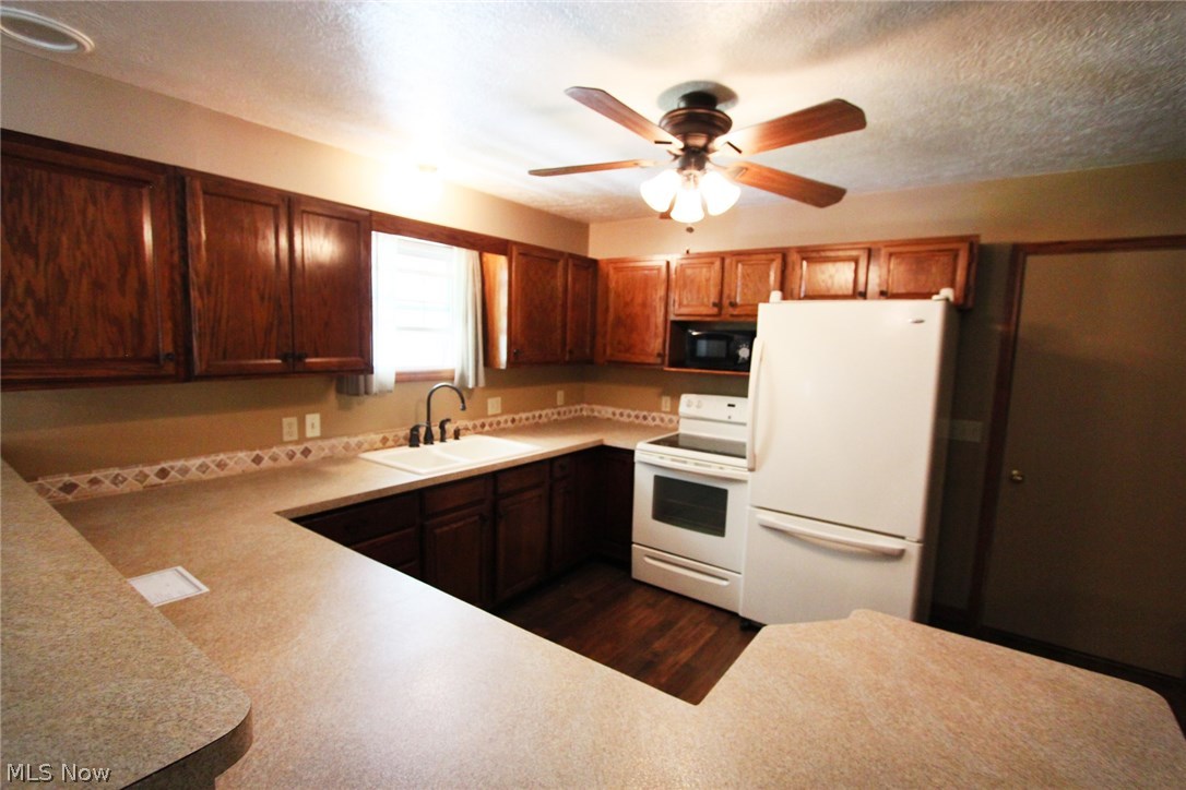 Findley Forest Meadows - Residential