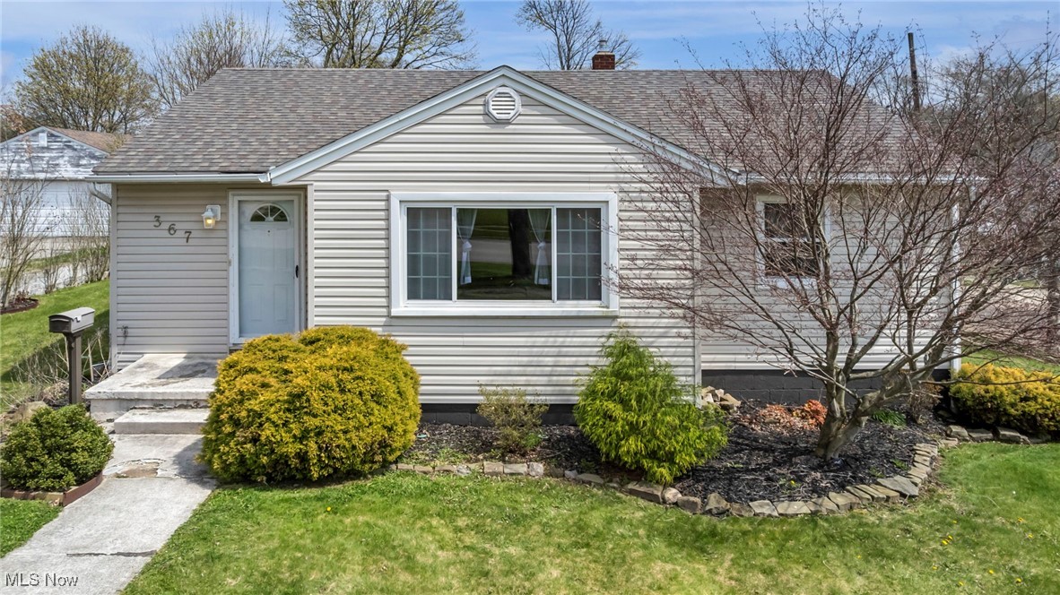 367 High Grove Boulevard, Akron, Ohio image 3