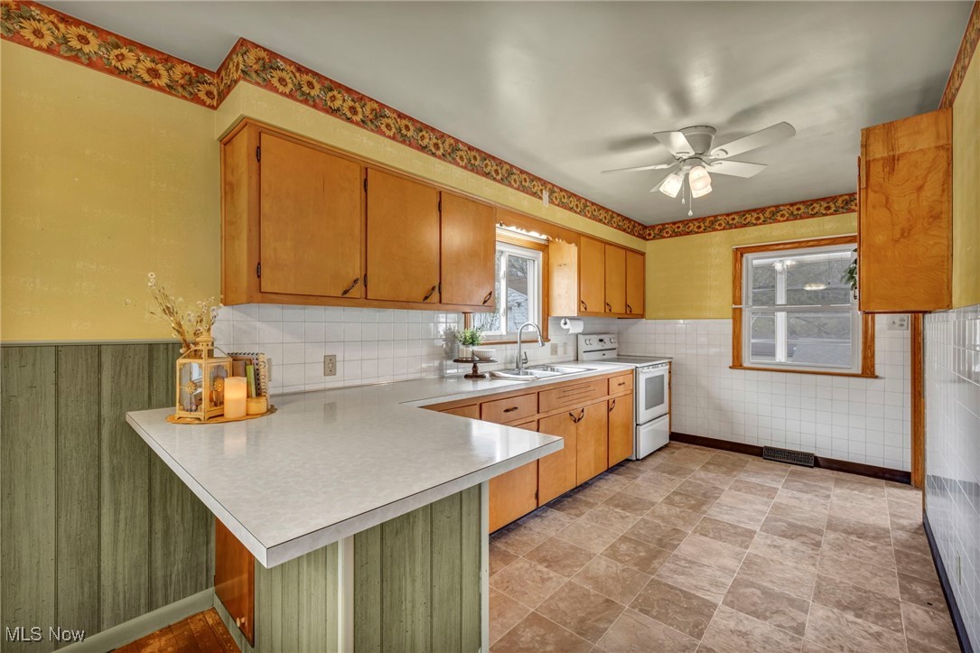 367 High Grove Boulevard, Akron, Ohio image 14