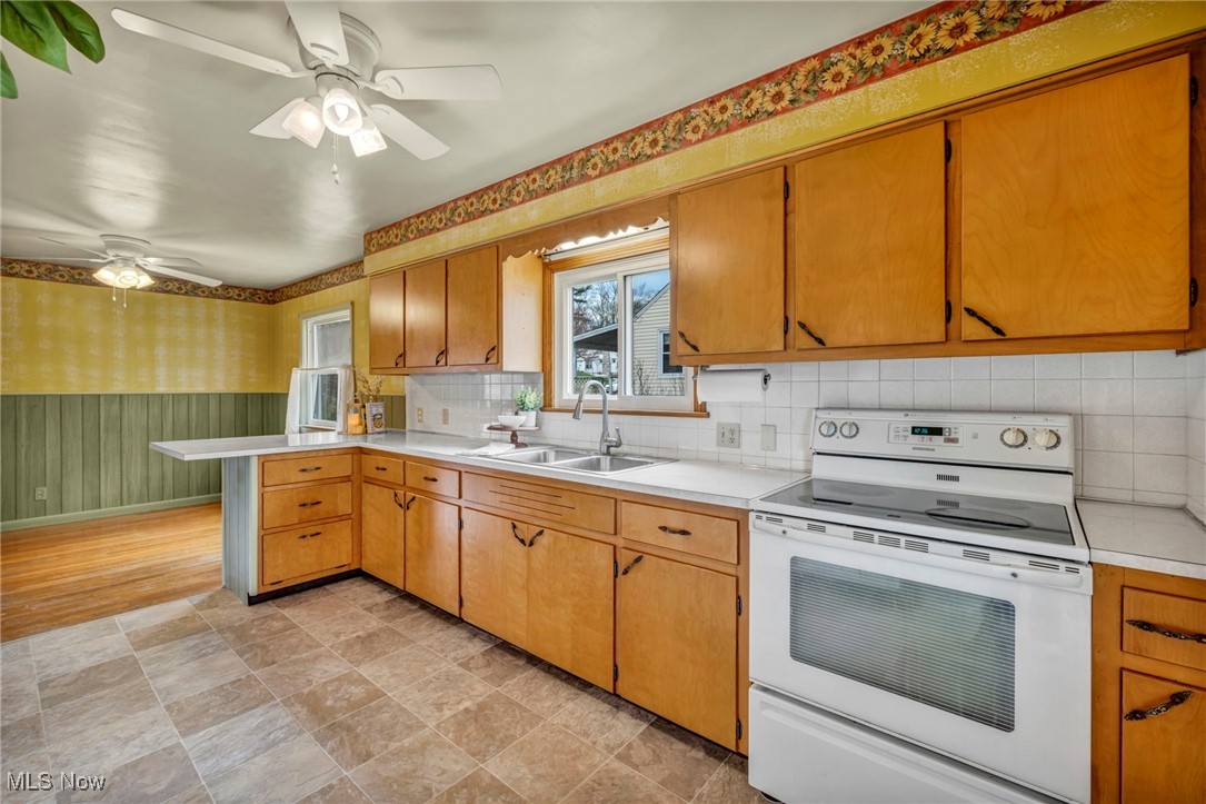 367 High Grove Boulevard, Akron, Ohio image 16
