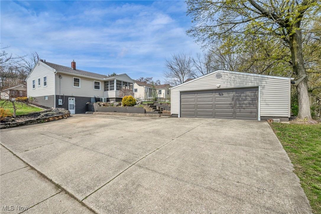 367 High Grove Boulevard, Akron, Ohio image 39