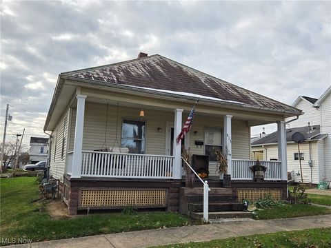 Photo of 817 Belford Street, Caldwell, OH 43724 (MLS # 5172938)