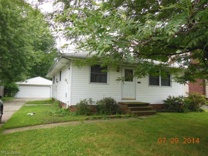 3 BD Ranch with finished basement ! 2 car detached garage ! Vinyl windows ! Buyer to assume pos repairs.