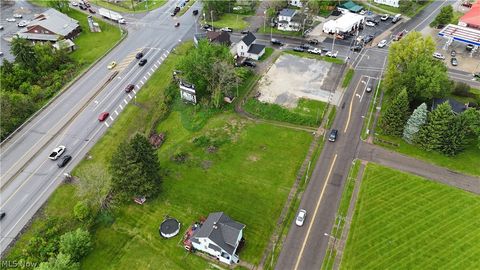 Photo of 1219 1st Street NE, Massillon, OH 44647 (MLS # 5209551)