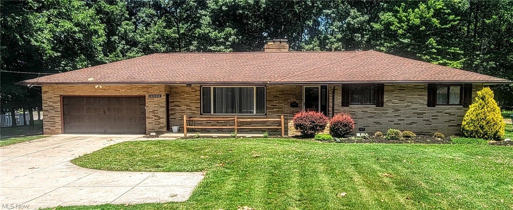 Photo of 14000 Bagley Road, Middleburg Heights, OH 44130 (MLS # 5223675)