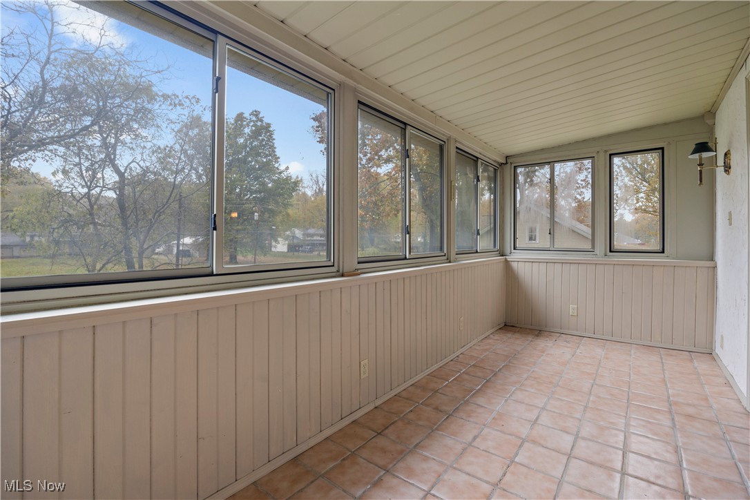 Brace Tr - Residential