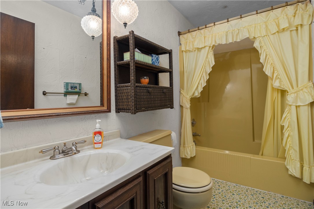 Brace Tr - Residential