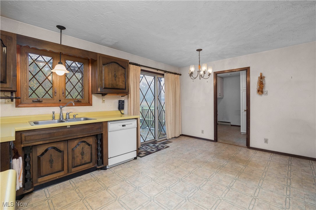 Brace Tr - Residential