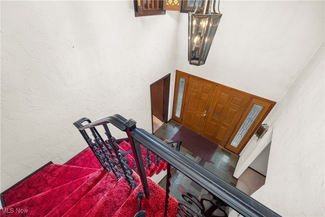 Brace Tr - Residential