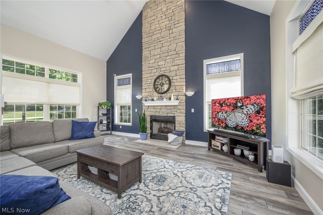 2942 Robert Gary Court
