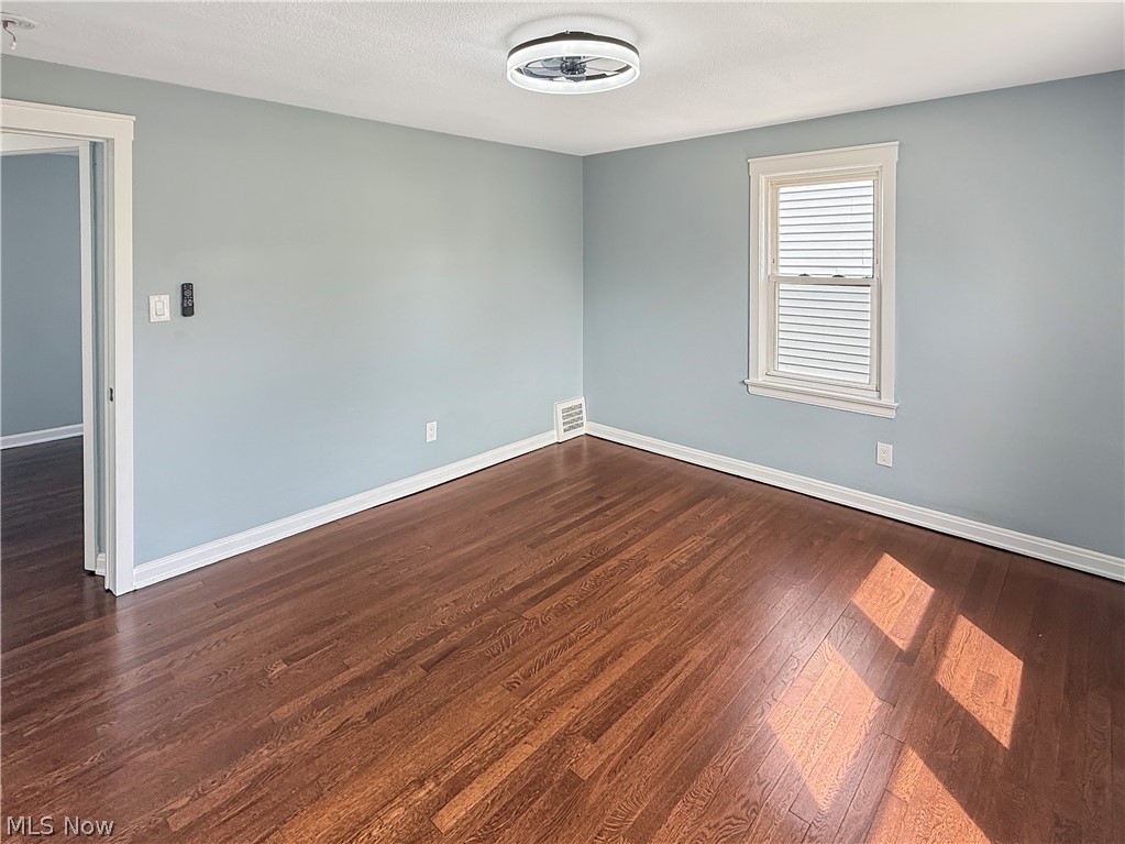 Shaker-Lee - Residential