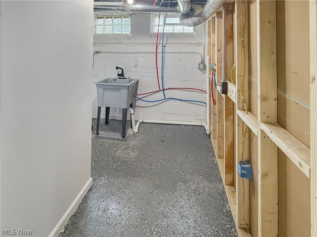 Shaker-Lee - Residential