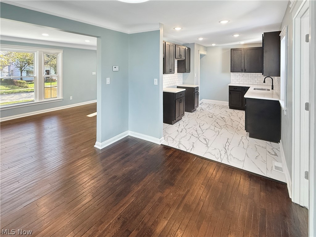 Shaker-Lee - Residential