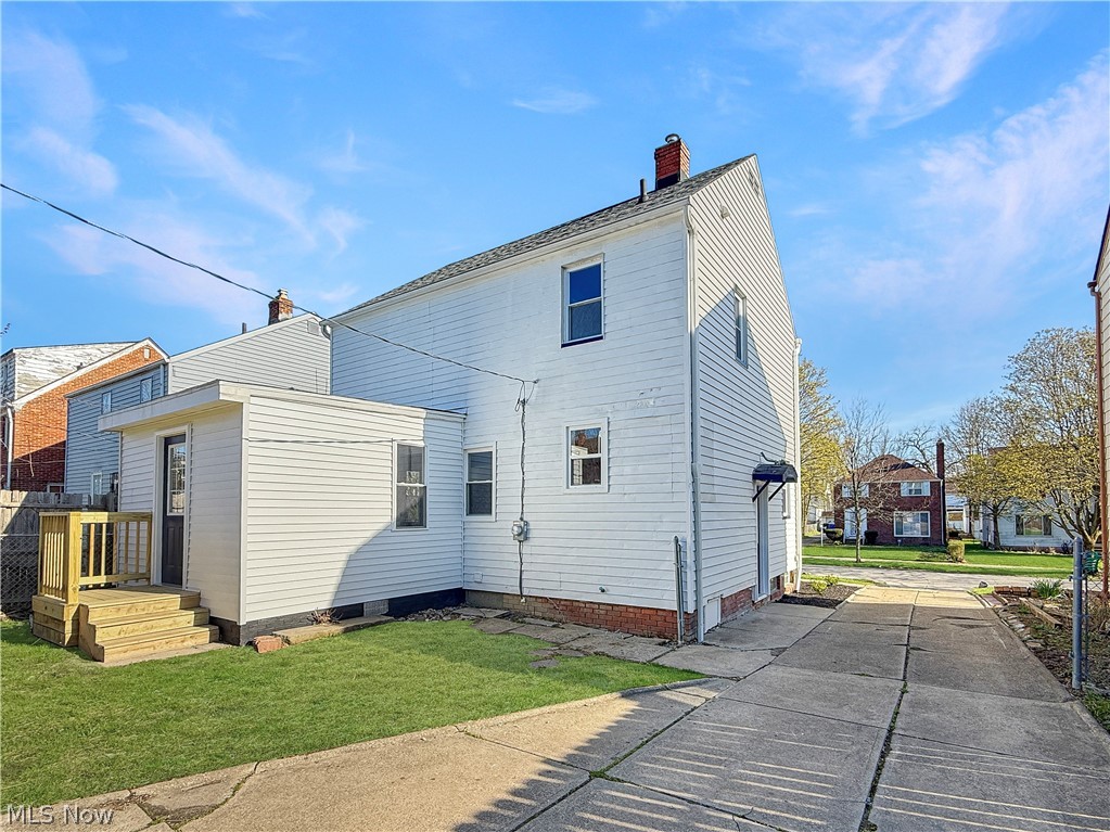 Shaker-Lee - Residential