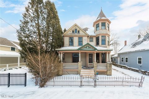 3221 Carroll Avenue, Cleveland, OH 44113 - #: 5096515