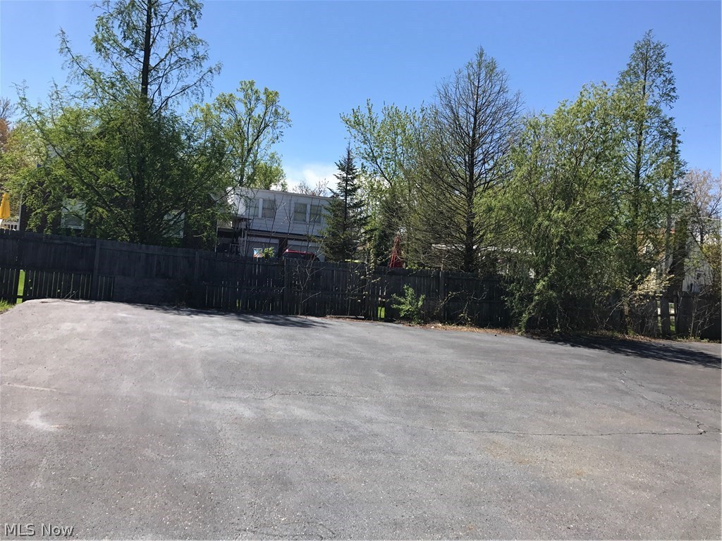 John Tisones 08 - Commercial Sale