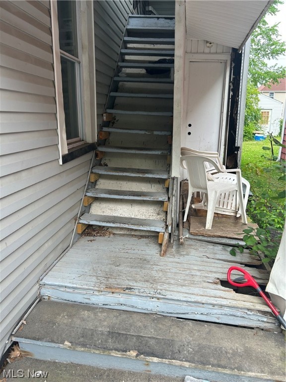 Fly Realty Cos Sub - Residential Income