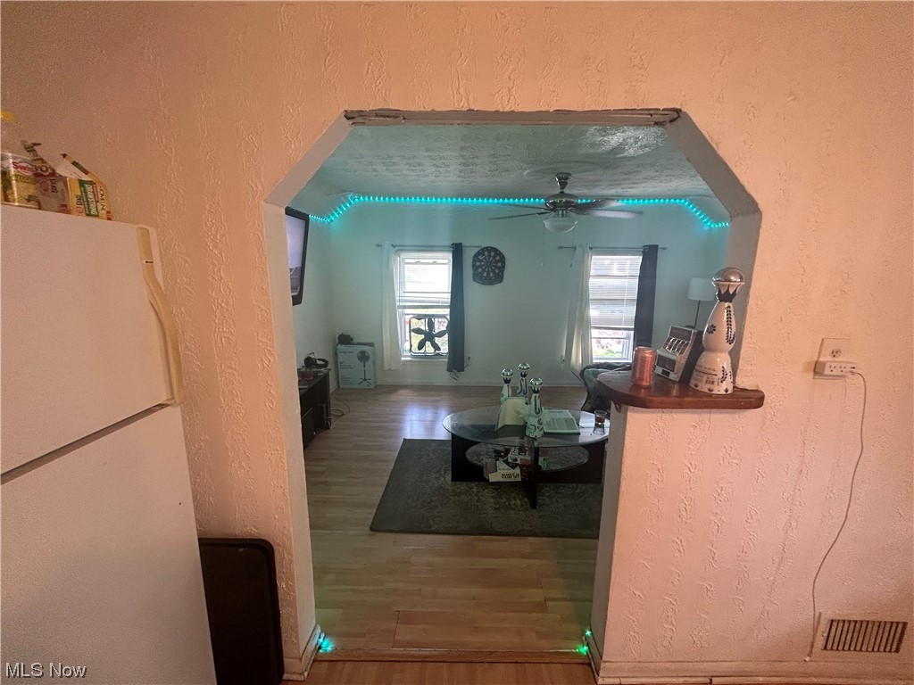 Fly Realty Cos Sub - Residential Income