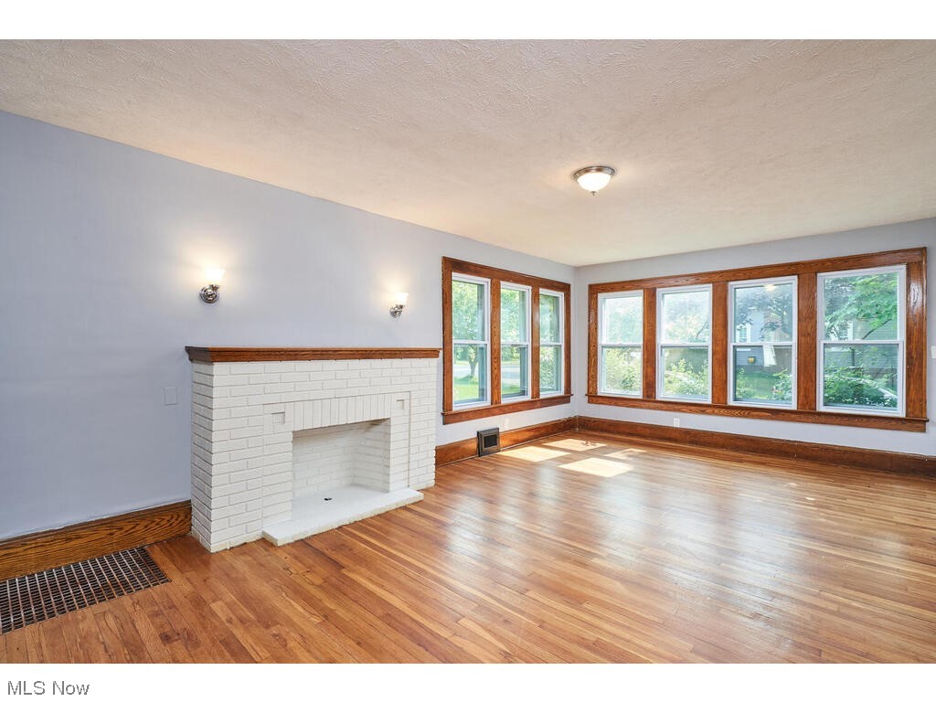 Bacon Samuel - Residential