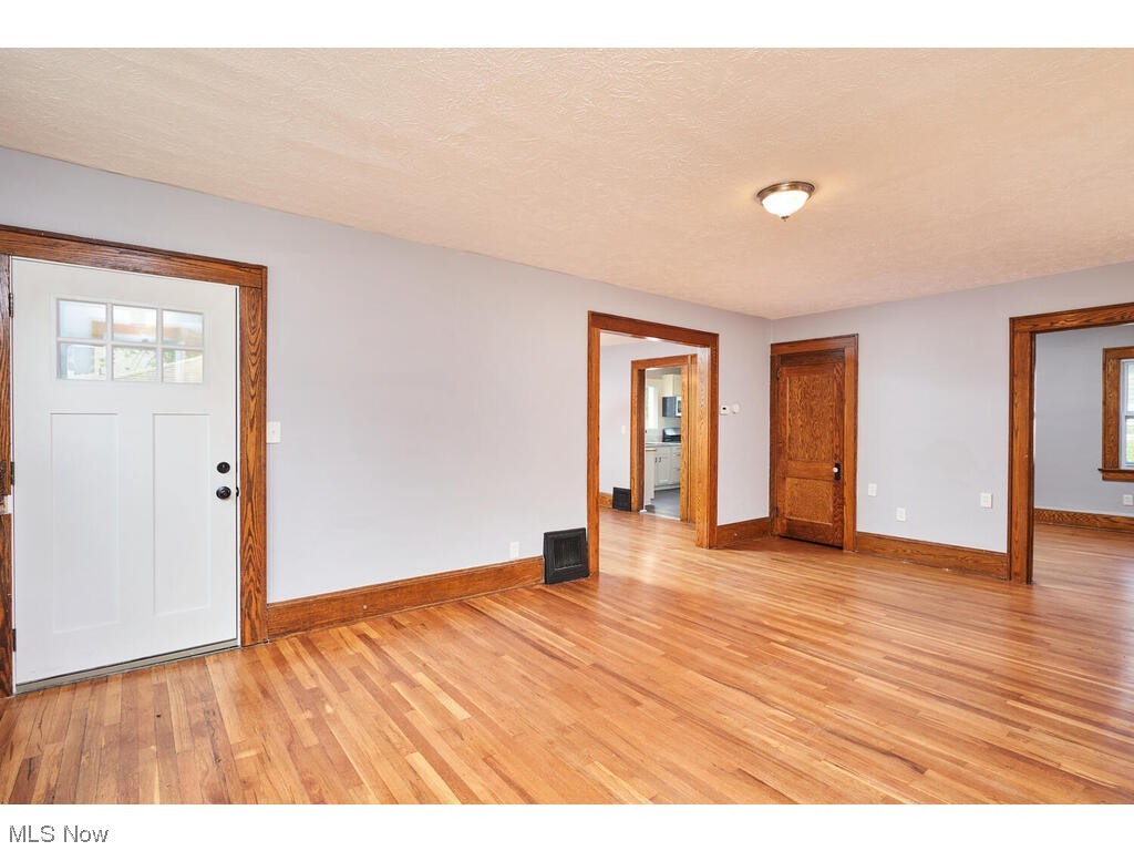 Bacon Samuel - Residential