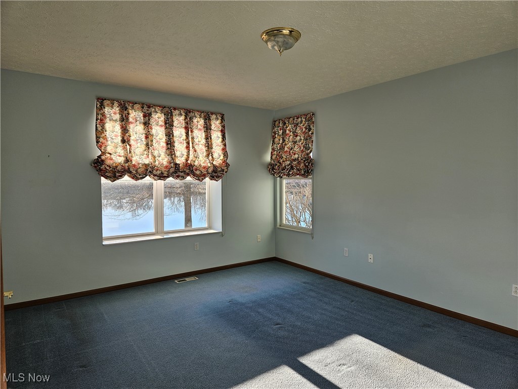 2032 Nottingham Drive, Avon, Ohio image 13