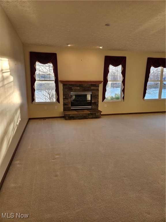 2032 Nottingham Drive, Avon, Ohio image 3
