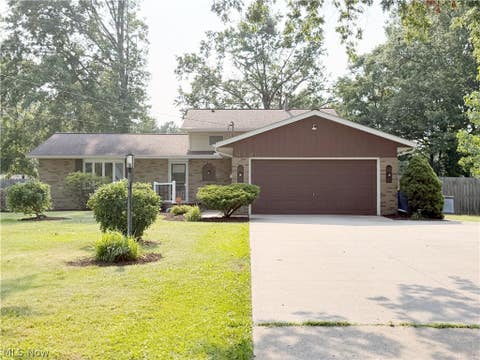 Homes For Sale - 6120 Baldwin Boulevard<br/> Lorain, OH 44053