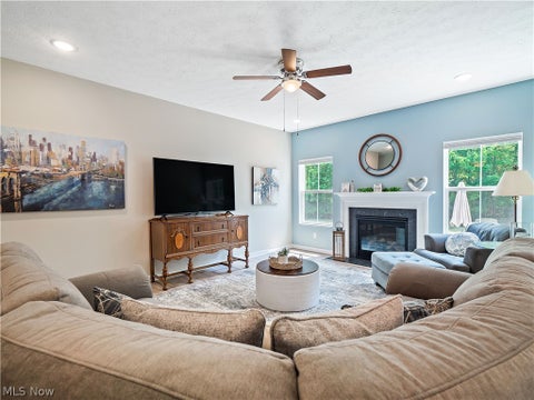 Tiny photo for 757 Hampshire Court, Amherst, OH 44001 (MLS # 5256979)