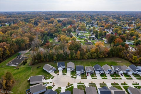 Tiny photo for 757 Hampshire Court, Amherst, OH 44001 (MLS # 5256979)