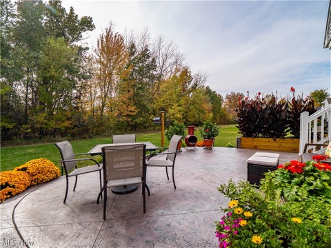 Tiny photo for 757 Hampshire Court, Amherst, OH 44001 (MLS # 5256979)