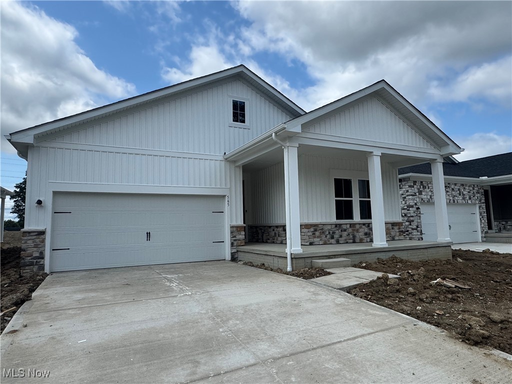 565 Wyleswood Drive
