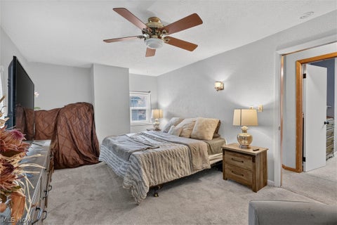 Tiny photo for 2227 E 30th Street, Lorain, OH 44055 (MLS # 5243316)