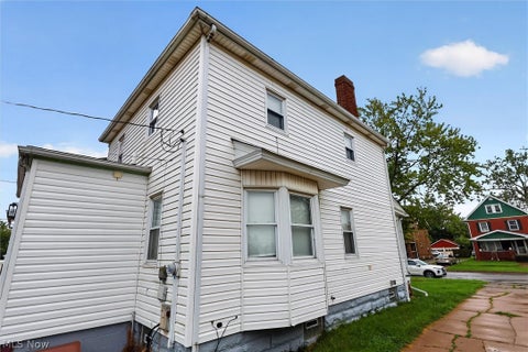 Tiny photo for 2227 E 30th Street, Lorain, OH 44055 (MLS # 5243316)