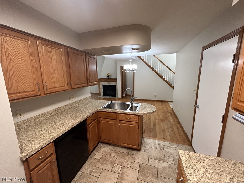 Waterside Woods Twnhs - Residential