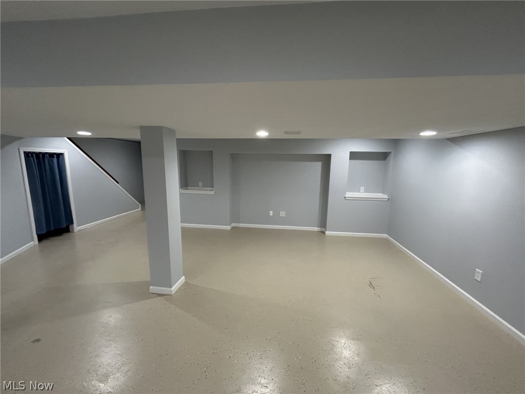 Waterside Woods Twnhs - Residential