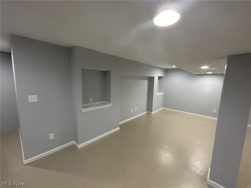 Waterside Woods Twnhs - Residential